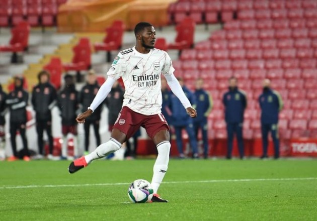 Arsenal trio can replace Pierre-Emerick Aubameyang if Mikel Arteta reverses penalty decision - Bóng Đá