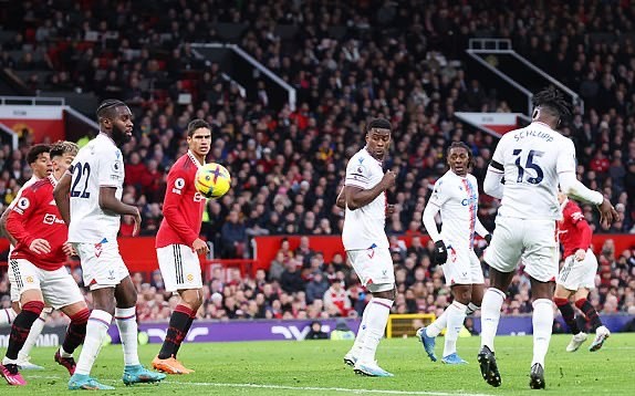 Ảnh sau trận Man Utd - Bóng Đá