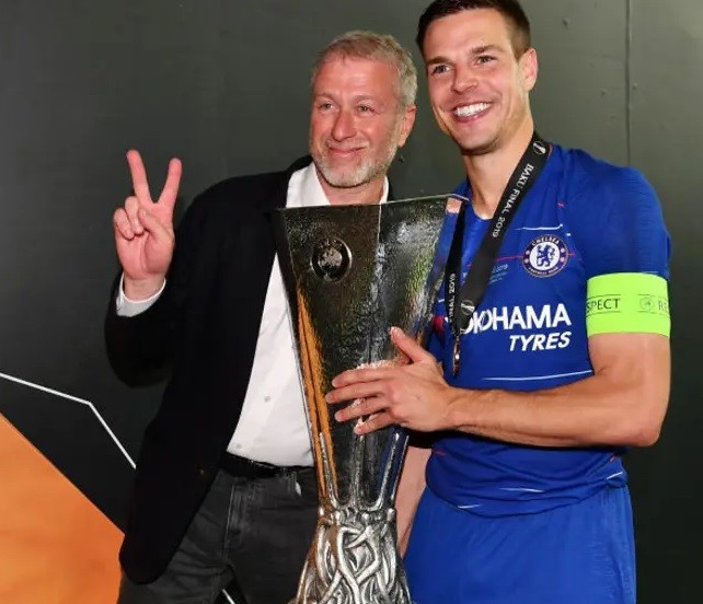Tỷ phú Abramovich thuê nhà ‘ở ẩn’ sau khi bán Chelsea - Bóng Đá