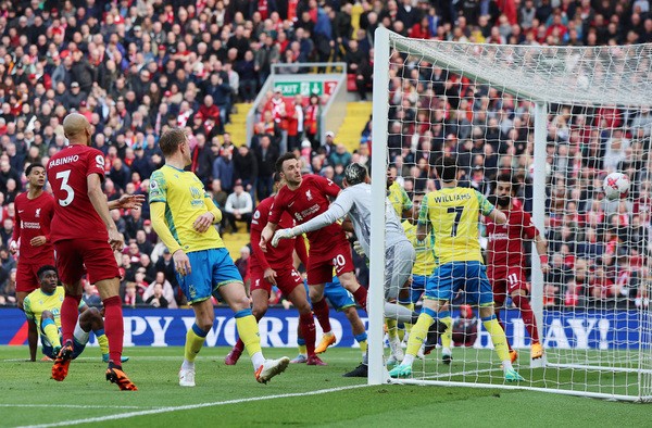 Liverpool gây sức ép lên top 4 trong trận cầu có 5 bàn - Bóng Đá