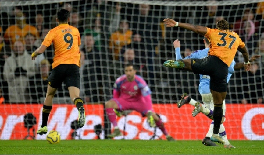 Man City thua đau, Guardiola 