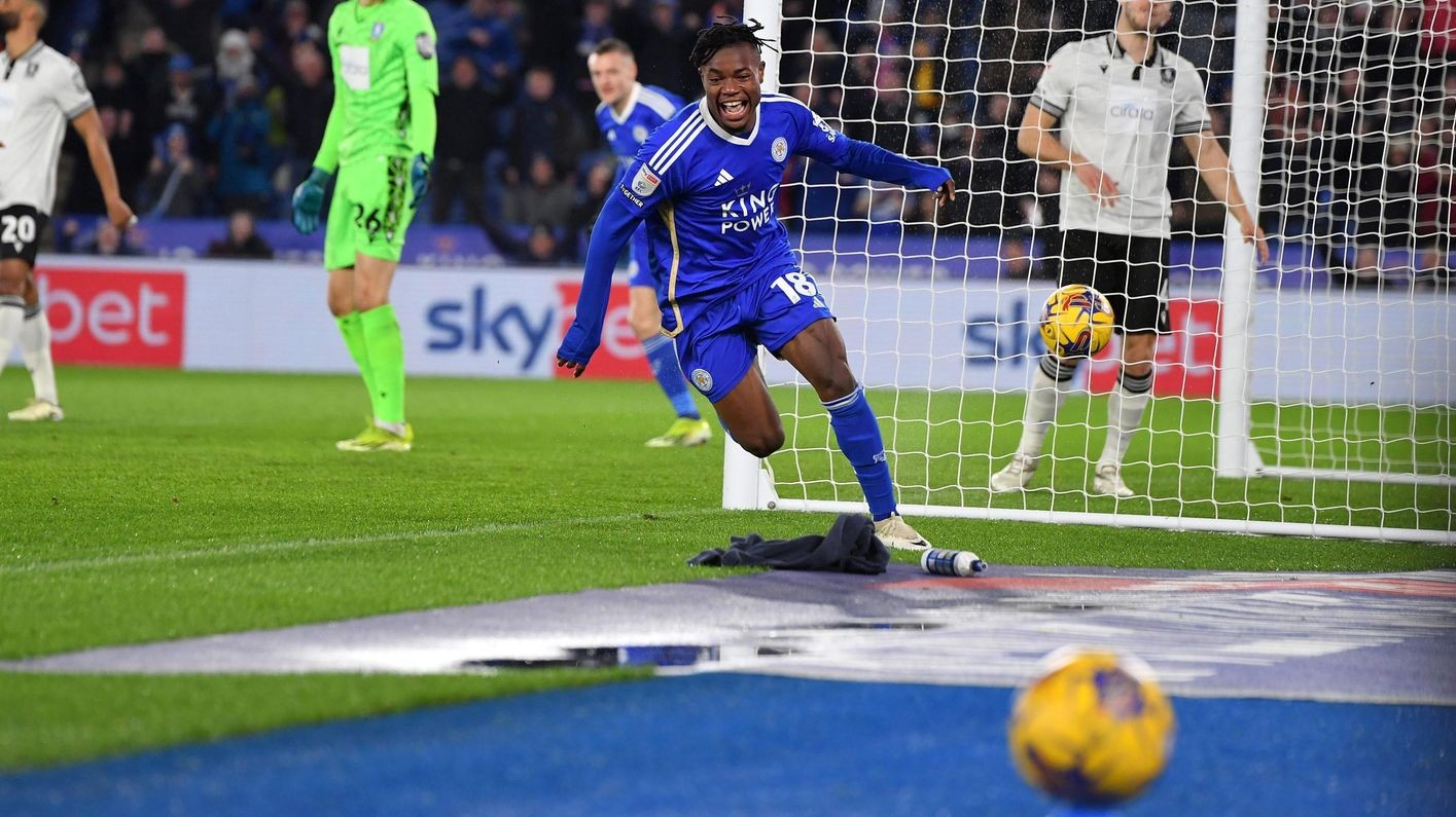 Vardy bay cao, không thể cản Leicester City - Bóng Đá