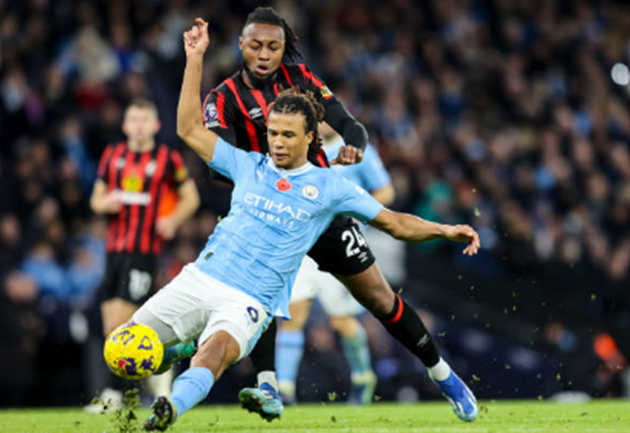 £41m Man City star proved his worth to Guardiola against Bournemouth (Nathan Ake) - Bóng Đá