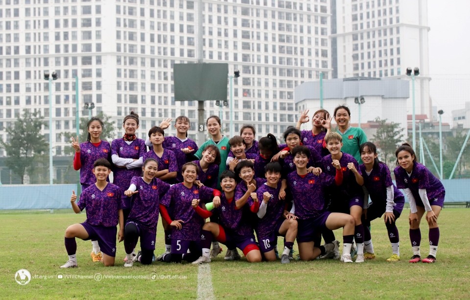 HLV Nhật Bản giao bài tập cho cầu thủ dịp tết để giữ thể lực và phong độ - Bóng Đá