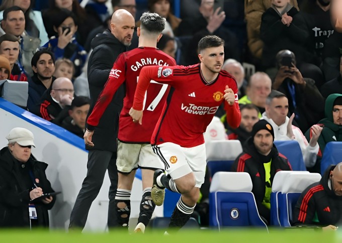 Mùa giải bỏ đi của Man United vẫn được cứu rỗi bởi 