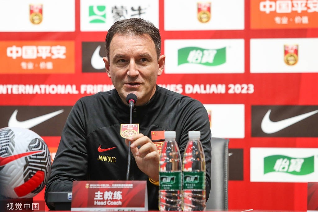 HLV Trung Quốc quyết thắng cả 2 trận Việt Nam và Uzbekistan - Bóng Đá