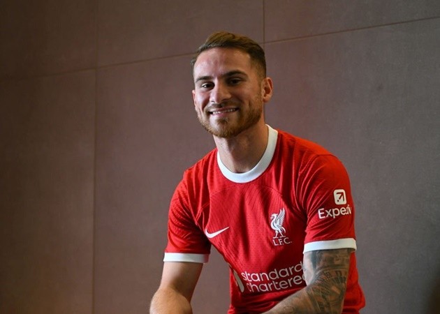 Liverpool giúp Man Utd 