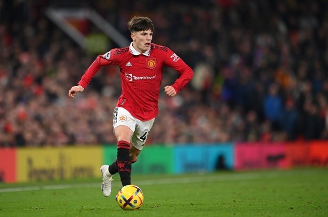 Nghệ thuật đắc nhân tâm của Ten Hag cứu rỗi lò Carrington - Bóng Đá