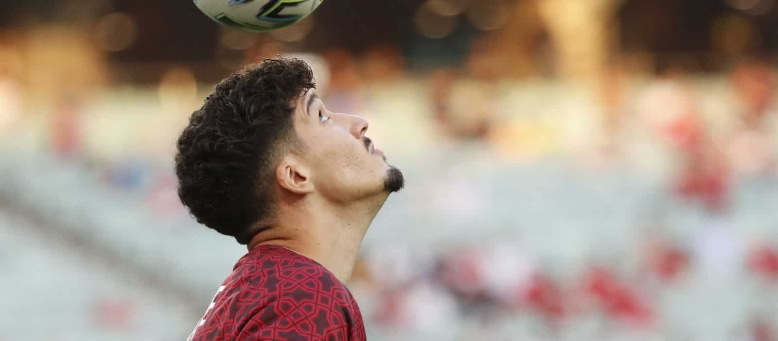 Man Utd to confirm Altay Bayindir’s arrival and Dean Henderson’s departure simultaneously - Bóng Đá