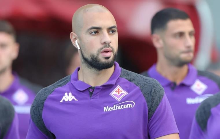 Fiorentina midfielder Sofyan Amrabat is ready to ‘fight’ for his move to Manchester United right up until the transfer deadline. - Bóng Đá