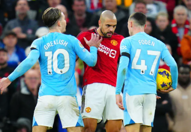 Peter Schmeichel blasts Sofyan Amrabat after Manchester United’s defeat to Man City - Bóng Đá