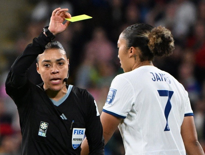 World Cup nữ 2023: Thiếu người, đội Anh thắng nhọc Nigeria trên chấm 11m - Bóng Đá