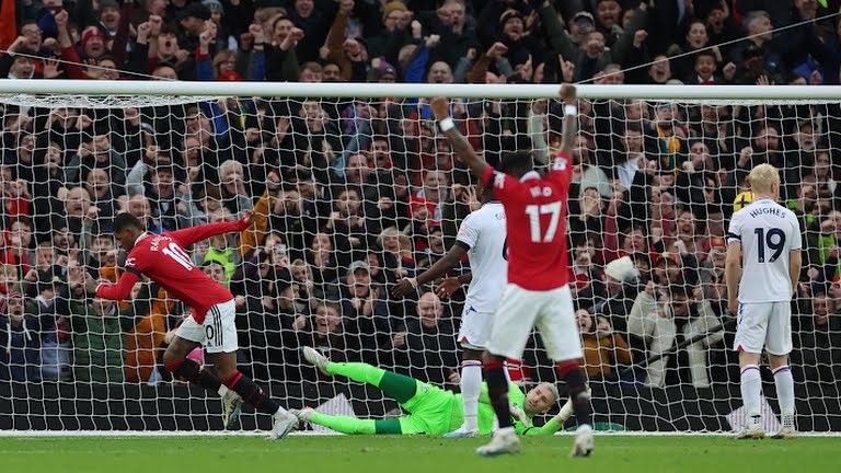 Pha ban bật đẹp mắt của Man Utd - Bóng Đá