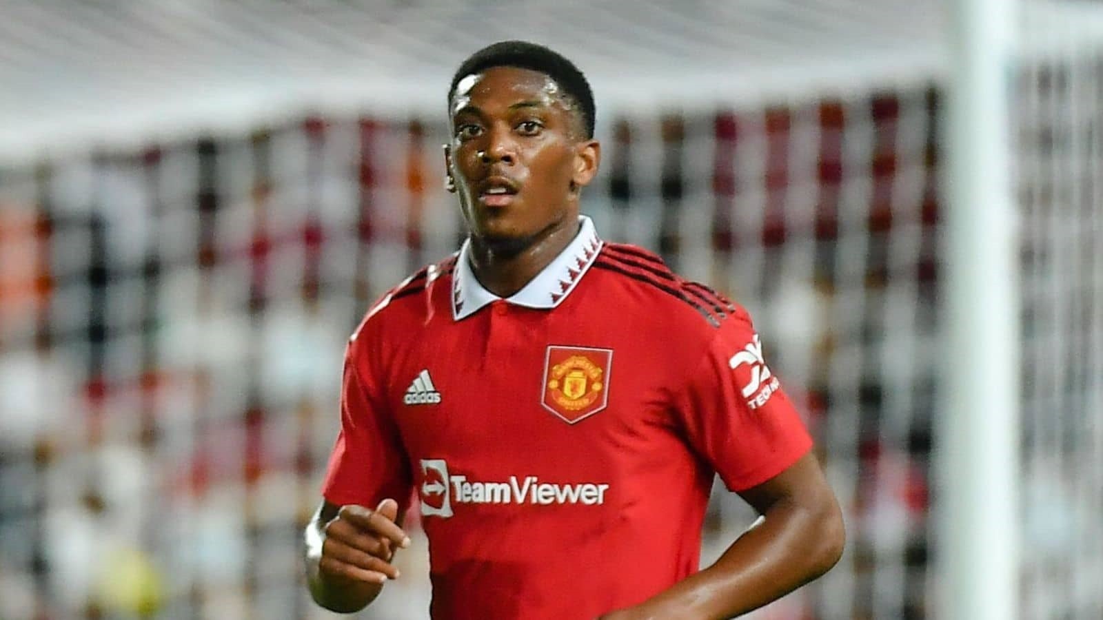 AC Milan and Juventus keen on Anthony Martial - Bóng Đá