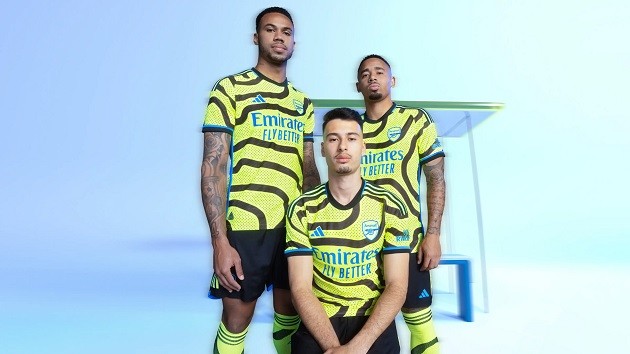 Arsenal unveil 'shock-yellow' men's away kit for 2023-24 - Bóng Đá