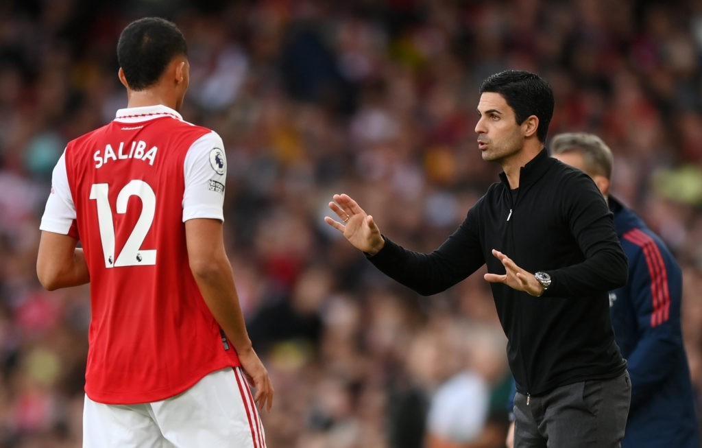 Why Gabriel Martinelli shouted at William Saliba - Bóng Đá