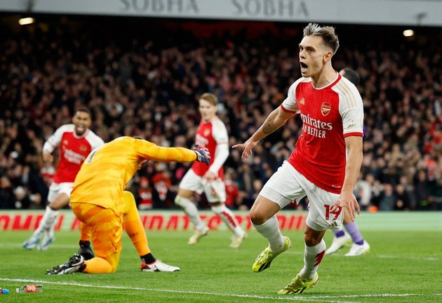 3 quyết định đúng đắn của HLV Arteta trận thắng Liverpool - Bóng Đá