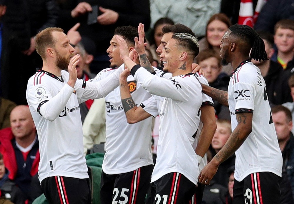 Man City tối sầm với siêu dự đoán, Arsenal vẫn vô địch Ngoại hạng Anh - Bóng Đá