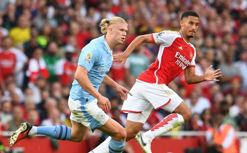 Gary Neville says he's 'never seen a team make it so difficult for Man City'  - Bóng Đá