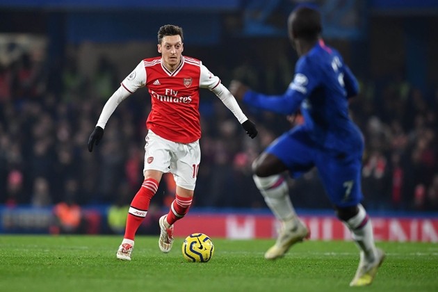 Người cũ Arsenal so sánh Odegaard với Ozil - Bóng Đá