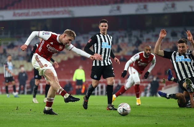 Arsenal vs Newcastle  - Bóng Đá