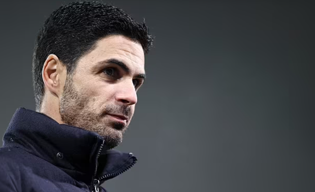 Graeme Souness calls Mikel Arteta's decision to strip the captaincy from Pierre-Emerick Aubameyang as a 'big moment' - Bóng Đá