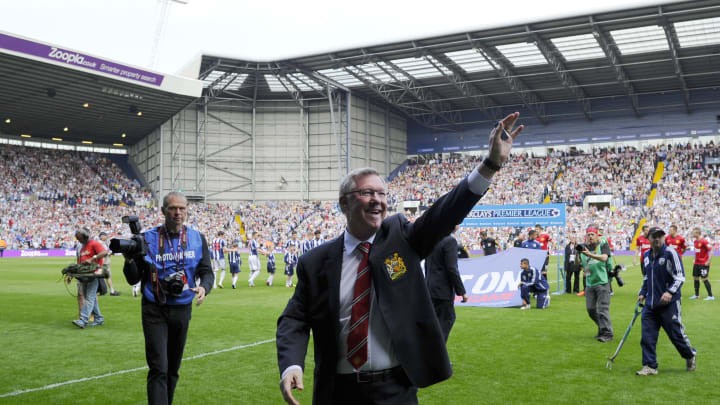 Đúng 10 năm trước, sự kiện mở ra chuỗi ngày tàn của Man Utd - Bóng Đá