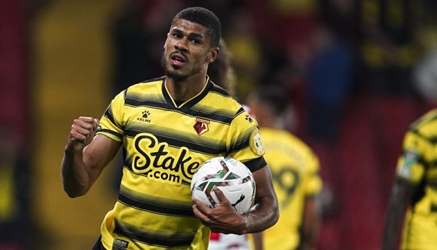 Seven players we can’t believe are at Premier League clubs in 2021 - Bóng Đá