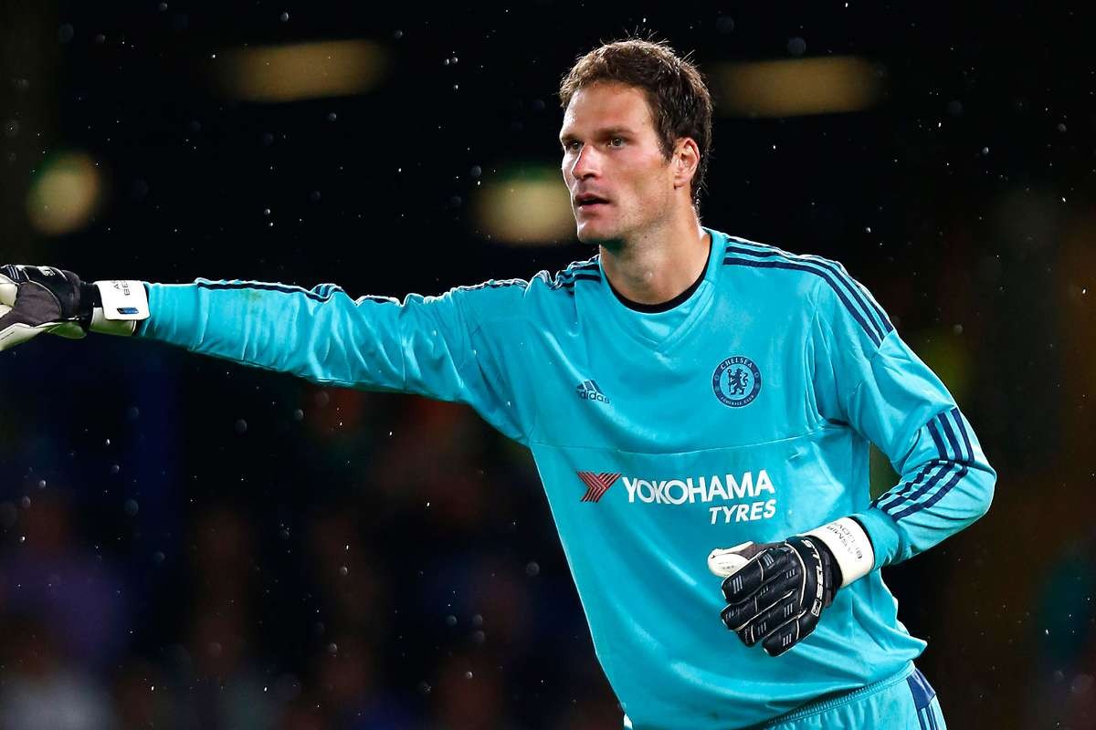 Coronavirus: AC Milan loanee Asmir Begovic details life in virus-hit Italy - Bóng Đá