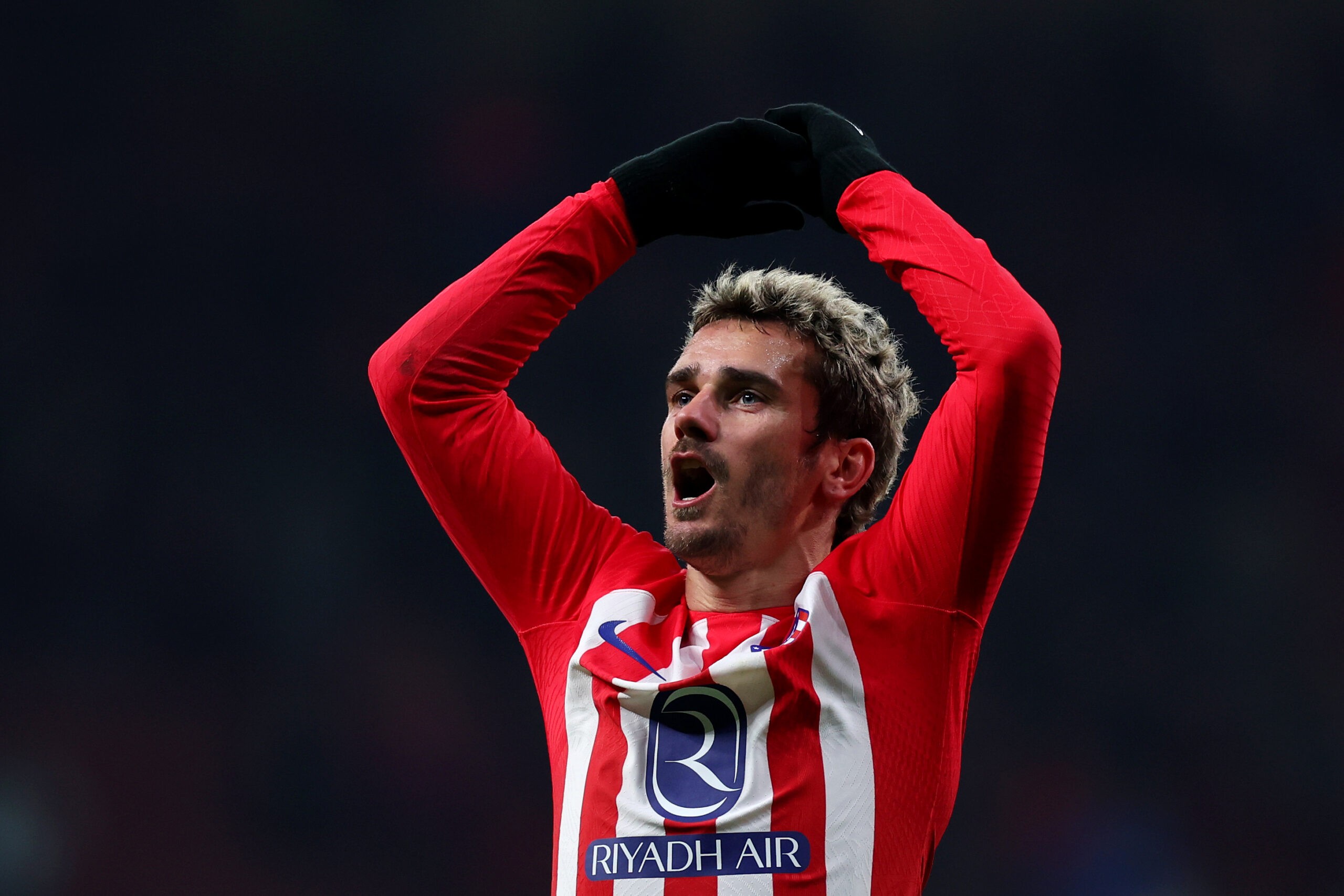Griezmann lập cú đúp, Atletico vẫn ôm hận trước đội của Greenwood - Bóng Đá