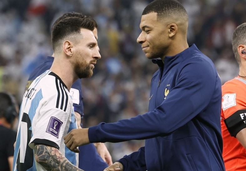 HLV Galtier: 'Mbappe đã chúc mừng Messi' - Bóng Đá