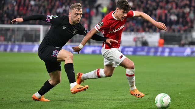 CLB Premier League thứ 2 có cơ hội vô địch cúp châu Âu mùa này - Bóng Đá