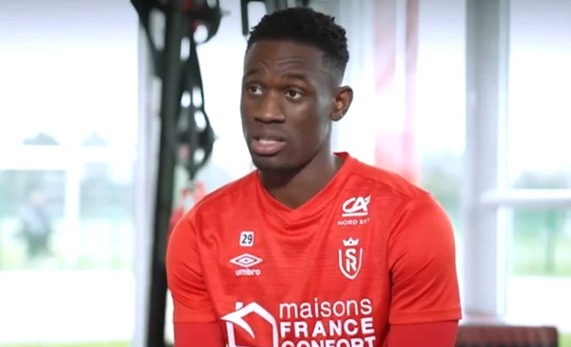 THIERRY HENRY PICKS WHO IS THE BEST WINGER – REAL MADRID’S VINICIUS JR OR GABRIEL MARTINELLI - Bóng Đá