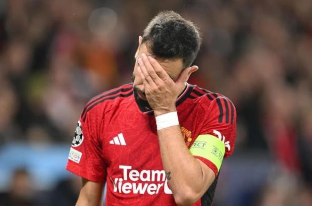 Loại Bruno, Ten Hag có 4 phương án thay thế - Bóng Đá