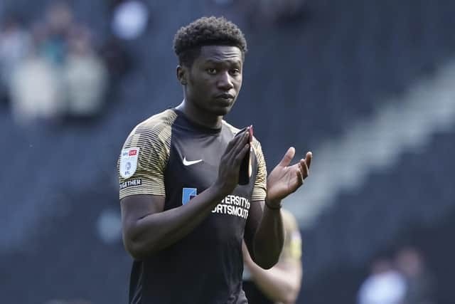 Portsmouth boss explains shock selection of forgotten Manchester United loanee after totalling 14 minutes in previous 10 fixtures - Bóng Đá