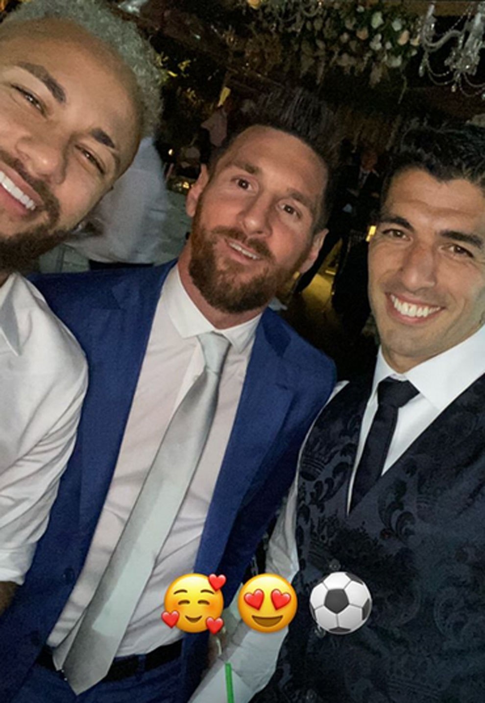 In pictures: The MSN trident reunite at Luis Suarez's vow renewal party - Bóng Đá