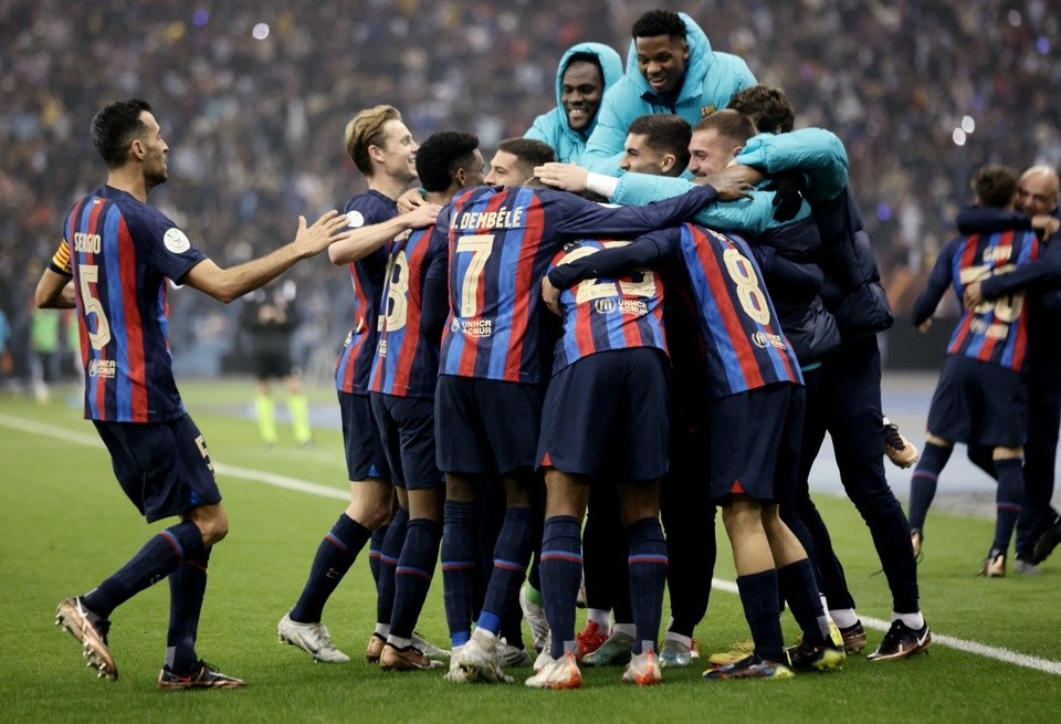 Barca trước cơ hội vượt mặt Man City - Bóng Đá