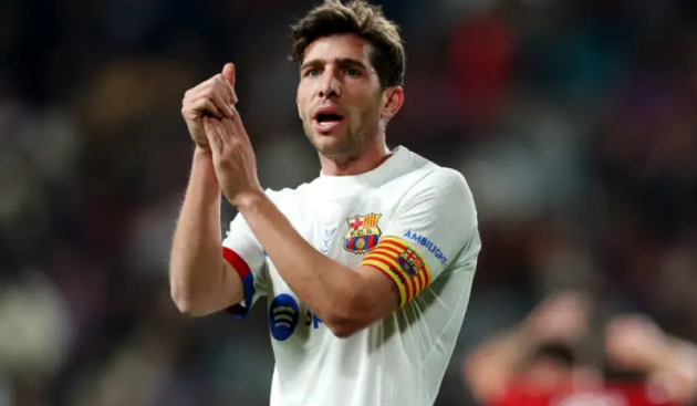 Fresh setback means Xavi only has three midfielders fit to start vital Champions League second leg against Napoli (Roberto) - Bóng Đá