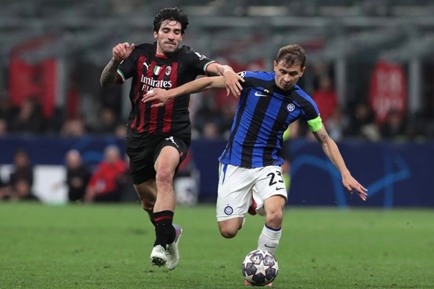 Liverpool 'leading Man United' in race to sign £61m midfielder Steven Gerrard rates (Nicolo Barella) - Bóng Đá