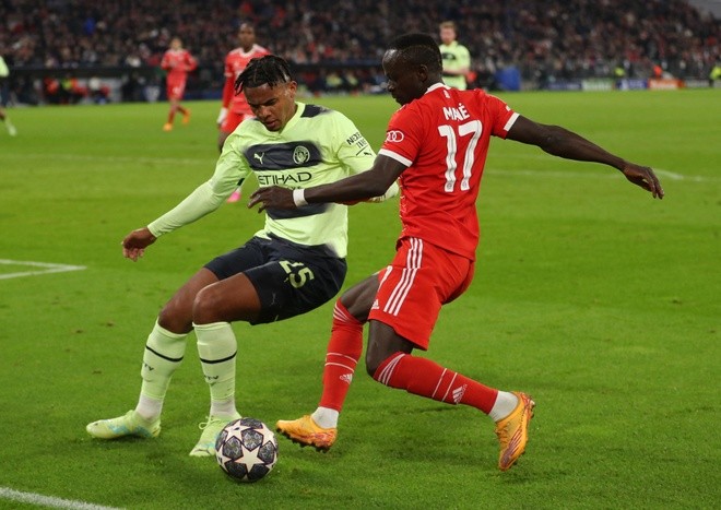 Chưa thay được Lewandowski, Bayern còn tụt lùi - Bóng Đá