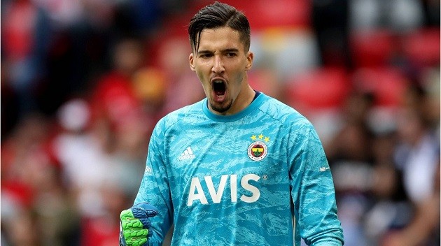 Romano claims £6m target is about to sign for Manchester United - Bóng Đá