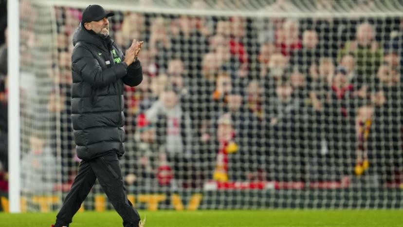 I'm not made of wood, admits emotional Klopp - Bóng Đá
