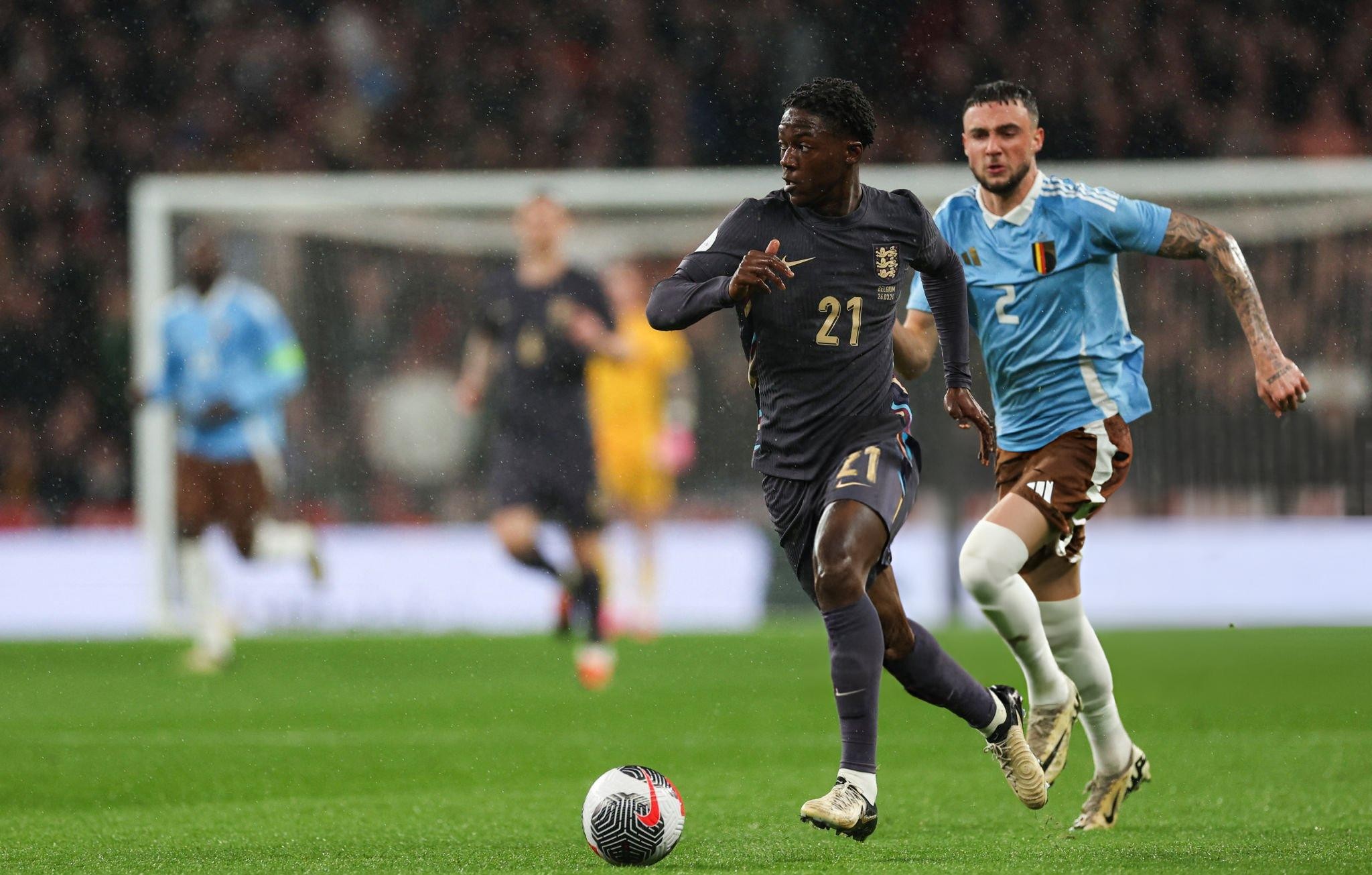 Gary Lineker says Kobbie Mainoo has to go to Euro 2024 as Stuart Pearce joins Jude Bellingham in hailing Manchester United starlet - Bóng Đá