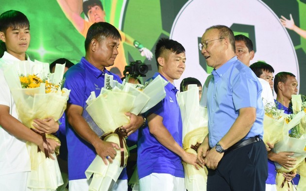 Tin bóng đá Việt Nam - Bóng Đá