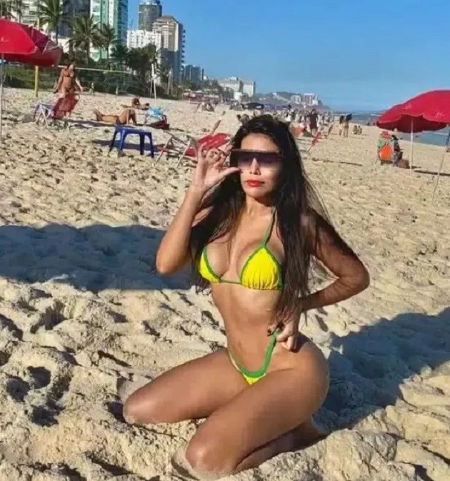 RIO GRAND Brazil football legend Romario, 58, dating mystery beauty 24 years his junior after split from influencer ex-girlfriend - Bóng Đá