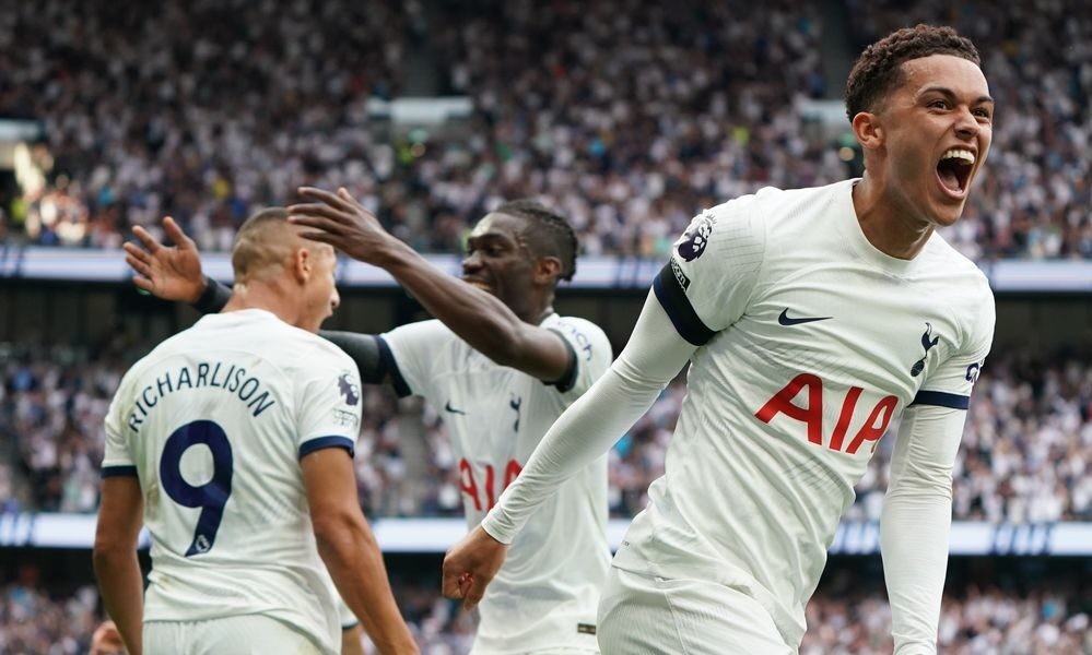 Đấu Liverpool, Tottenham hứng chịu tổn thất - Bóng Đá