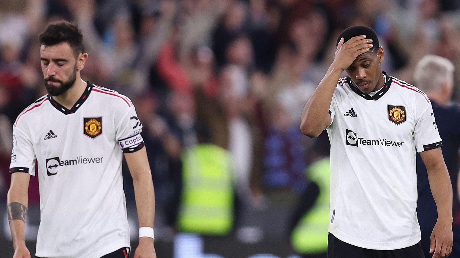 3 cầu thủ coi như phải khăn gói rời khỏi Old Trafford  - Bóng Đá