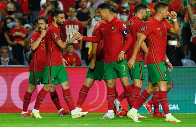 Bruno Fernandes says Cristiano Ronaldo 'does not fail' - Bóng Đá