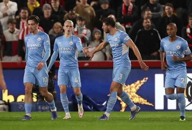 Man City tạo khoảng cách 9 điểm với Liverpool - Bóng Đá
