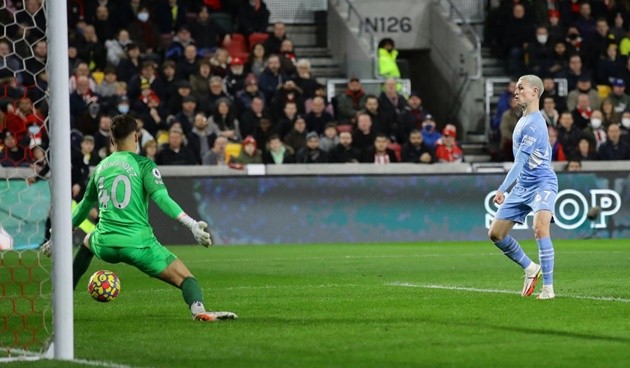 Man City tạo khoảng cách 9 điểm với Liverpool - Bóng Đá